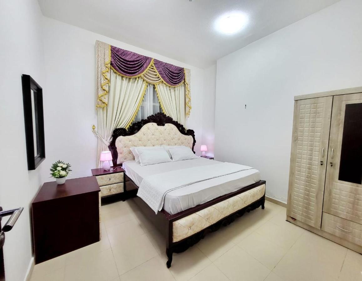 Cheap Holiday Home Ajman Exterior photo