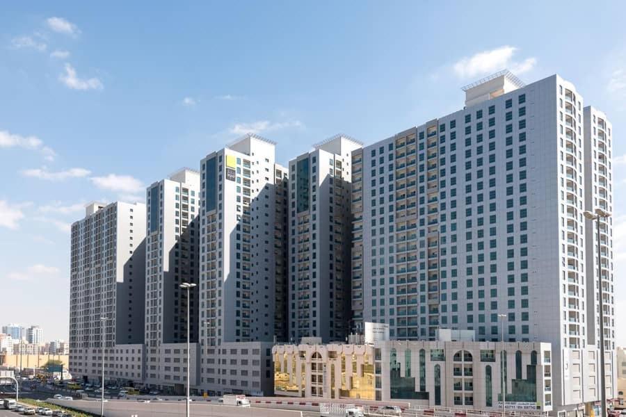 Cheap Holiday Home Ajman Exterior photo